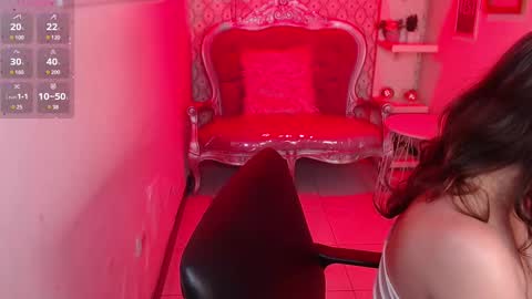 vivi online show from February 11, 8:20 pm