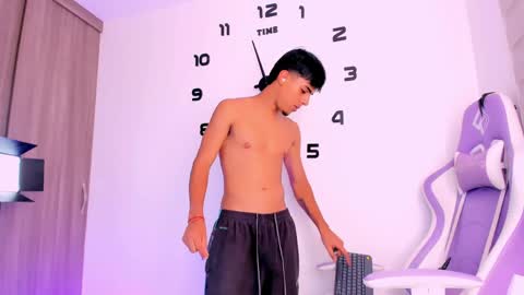 _jaccock_ online show from April 18, 7:58 pm