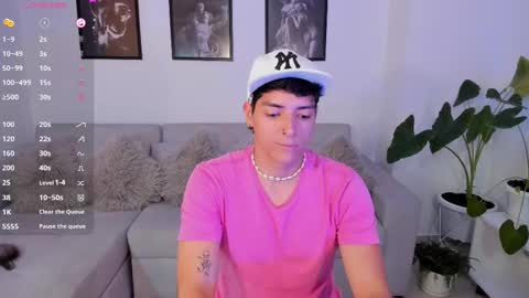 Snapshot of _jacobmiller__ chatting on February 26, 9:09 pm J A C O B online show from February 26, 9:09 pm
