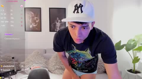 Snapshot of _jacobmiller__ chatting on February 11, 9:03 pm J A C O B online show from February 11, 9:03 pm