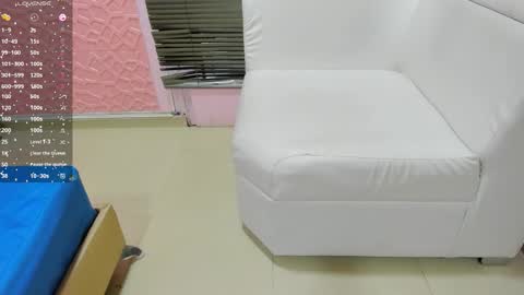 J A D E online show from March 21, 12:32 pm