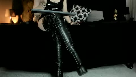 Snapshot of _jade_16 chatting on March 11, 2:18 pm Miss Jade online show from March 11, 2:18 pm