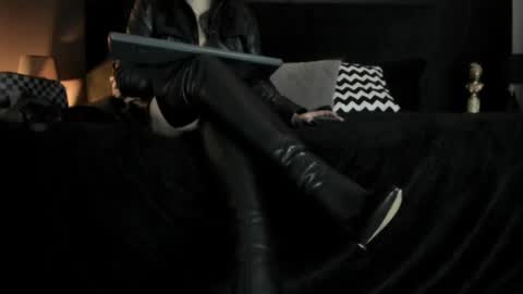 Snapshot of _jade_16 chatting on March 3, 3:00 pm Miss Jade online show from March 3, 3:00 pm