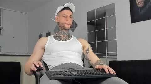 jeison online show from December 29, 2:38 am