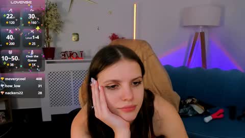 _janet_winston online show from February 8, 1:01 pm