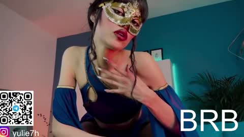  ...  online show from February 6, 9:17 pm