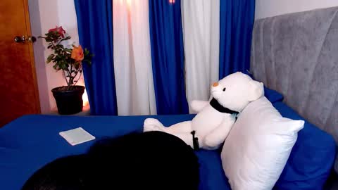 _jhoa online show from November 10, 3:09 am