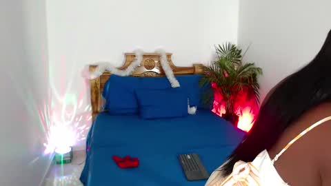 Snapshot of _jhoa chatting on December 17, 5:40 am _jhoa online show from December 17, 5:40 am