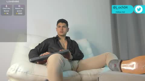 _juanes__ online show from March 8, 10:24 pm