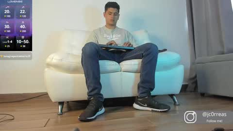 _juanes__ online show from February 17, 8:49 pm