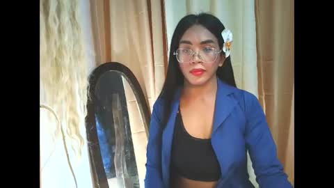 Snapshot of _karie_ chatting on October 21, 2:54 pm _karie_ online show from October 21, 2:54 pm