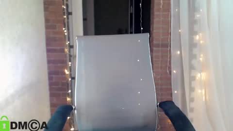 Snapshot of _karolina chatting on January 24, 6:35 pm karolina online show from January 24, 6:35 pm