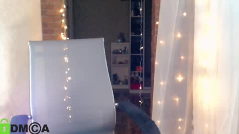 Snapshot of _karolina chatting on February 24, 6:47 pm karolina online show from February 24, 6:47 pm
