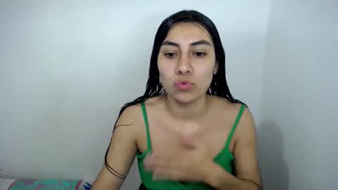 kateryn online show from December 17, 3:39 am