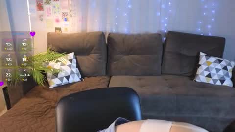 Snapshot of _katherinee_ chatting on September 10, 1:28 am Katherine online show from September 10, 1:28 am