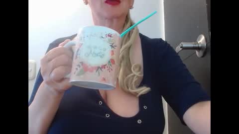 Keiila online show from November 11, 2:36 am