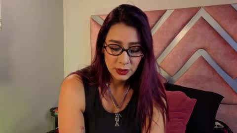 kelly online show from November 21, 5:22 pm