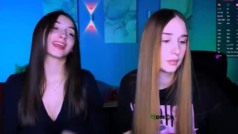 _kellykitten_ online show from February 9, 10:19 am