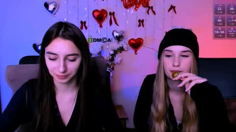 _kellykitten_ online show from February 27, 10:41 am