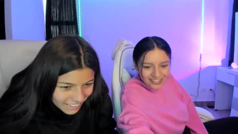 Snapshot of _khloe_sweet chatting on December 2, 9:56 pm khloe sweet online show from December 2, 9:56 pm