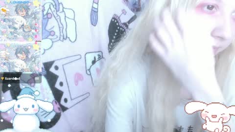 Snapshot of _kuroneeko_ chatting on December 18, 6:57 pm kuro online show from December 18, 6:57 pm