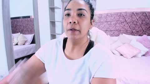 Snapshot of _lakshmi_hotx chatting on February 5, 11:55 am NAILHA SAJANI online show from February 5, 11:55 am