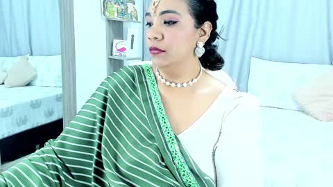 Snapshot of _lakshmi_hotx chatting on December 7, 3:03 pm NAILHA SAJANI online show from December 7, 3:03 pm
