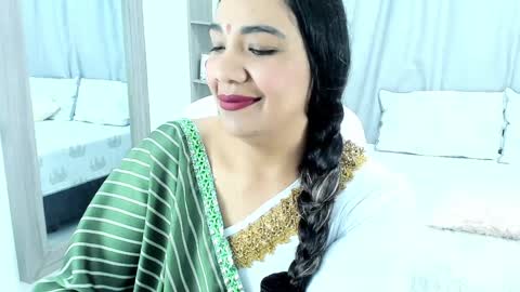 Snapshot of _lakshmi_hotx chatting on December 12, 2:11 pm NAILHA SAJANI online show from December 12, 2:11 pm