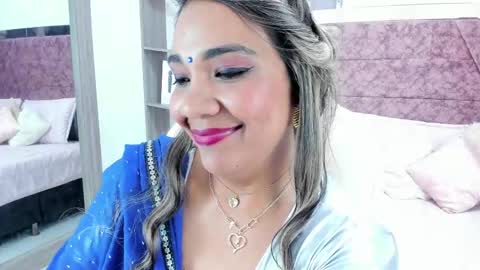 Snapshot of _lakshmi_hotx chatting on February 21, 2:48 pm NAILHA SAJANI online show from February 21, 2:48 pm
