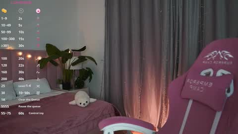 Snapshot of _lala_land_ chatting on March 12, 11:42 am Im sweet Lettie ntmu - online show from March 12, 11:42 am