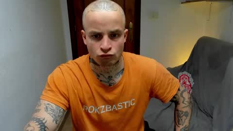 Layne online show from May 7, 11:50 am