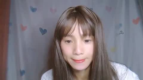 _lily0_ online show from July 27, 5:16 am
