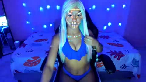 zoe online show from October 13, 2:19 pm