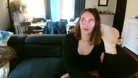 _little_blake online show from October 22, 7:33 am