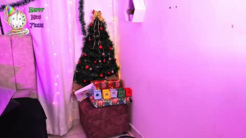 Ivy 3 online show from January 6, 10:36 pm