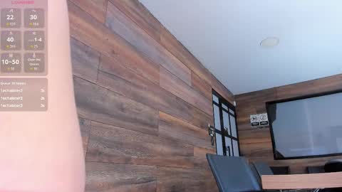 Anna online show from October 17, 4:22 pm