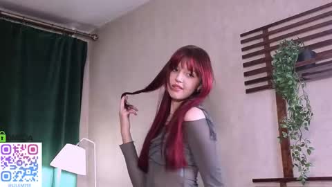 _lucystars online show from November 21, 2:15 pm