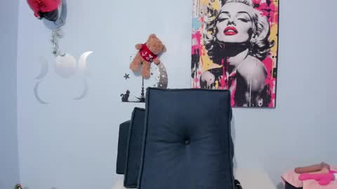  luna  sweet  online show from September 12, 3:08 am