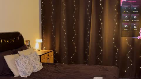 Amelia online show from November 23, 4:32 am