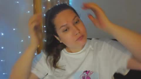 Snapshot of _madalexa_ chatting on September 19, 10:35 pm Alexa online show from September 19, 10:35 pm