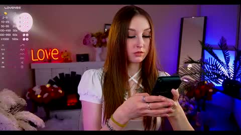 Snapshot of _madinameow_ chatting on February 20, 3:12 am Madina- Mads online show from February 20, 3:12 am