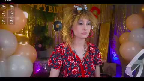 Madina- Mads online show from October 12, 11:06 pm