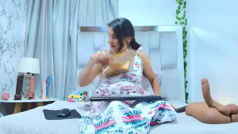 _marcela__ online show from October 21, 12:32 pm