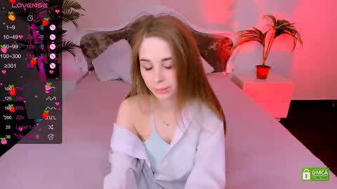 Eva  online show from February 26, 9:31 pm