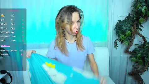 Scarlett online show from November 9, 11:35 am