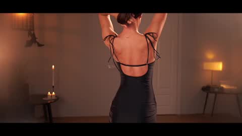 Marie -   -25 discount online show from October 30, 9:15 pm