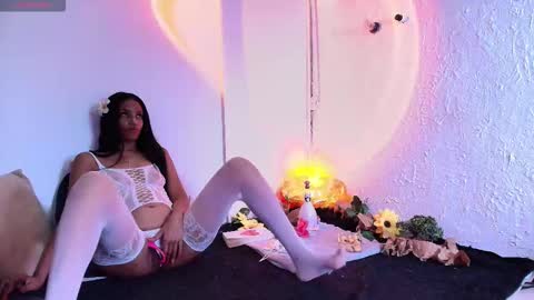 Mikoto  Alexia online show from September 20, 1:47 pm