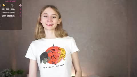  Gwen  online show from September 24, 4:08 am