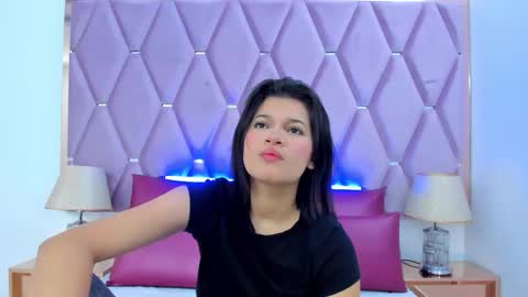 Nahayo  online show from November 13, 12:08 pm