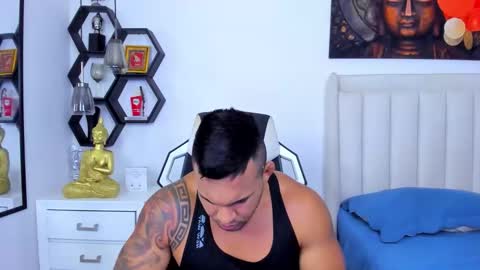 _matthew_santos_ online show from October 8, 11:10 pm